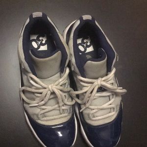 Jordan 11 Lows size 9.5 men